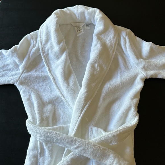 Pottery Barn Teen new quick-dry organic bath robe - Picture 2 of 6